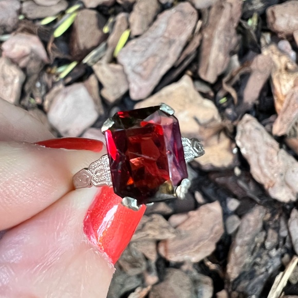 OSTBY BARTON ANTIQUE ART DECO 14K WHITE GOLD EMERALD CUT GARNET RING HALLMARKED